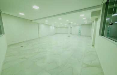 Imagem 12: Comercial para Locação em Belo Horizonte, Sagrada Família, 4 banheiros