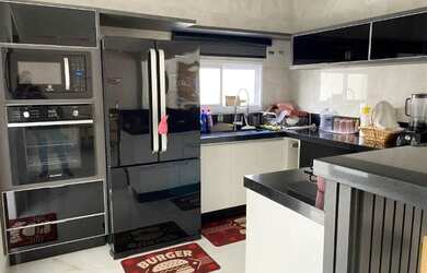 Imagem 6: Casa mobiliada com 3 suítes, 241 m² - venda por R$ 1.700.000 ou aluguel...