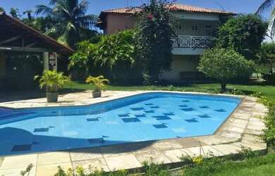 Imagem: A casa em condomínio possui 5 Dormitórios, 5 Banheiros, 3