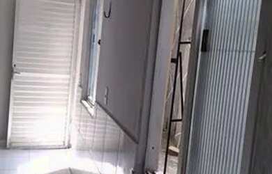 Imagem: A casa possui 1 Dormitório, 1 Banheiro, 30m² de Área e está