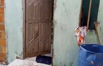 Imagem 12: Vendo casa na ilha. 1 Banheiroe2 Dormitórios