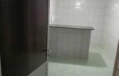 Imagem: A casa possui 1 Dormitório, 1 Banheiro, 60m² de Área e está