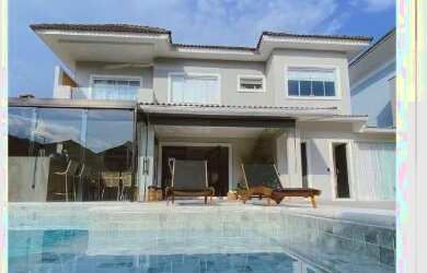 Imagem: A casa em condomínio possui 3 Dormitórios, 5 Banheiros, 2