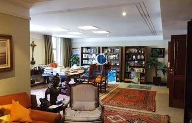 Imagem: O depósito possui 674m² de Área e está localizado em Centro