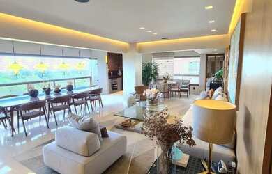 Imagem: O apartamento possui 4 Dormitórios, 5 Banheiros, 4 Vagas na