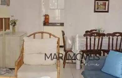 Imagem: O apartamento possui 3 Dormitórios, 1 Banheiro, 1 Vaga na garagem