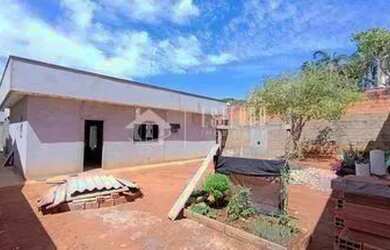 Imagem 4: Casa no jardim Bela vista, sozinha no lote