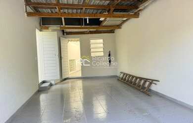 Imagem 14: Casa Padrão no Portão, 220m2, 3 Quartos sendo 1 Suíte, 3 Vagas Cobertas....