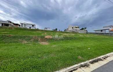 Imagem: O terreno possui 300m² de Área, Imóvel novo e está localizado