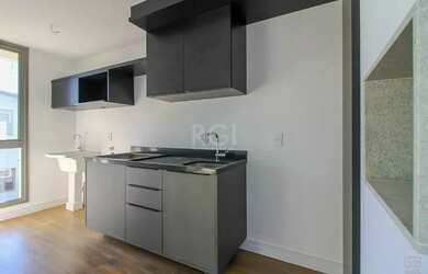 Imagem 6: Semi mobiliado 2 quartos (1 suíte) e 1 vaga. Infra completa e ótima localização