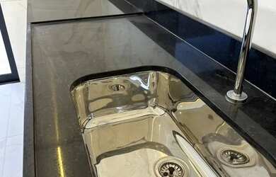 Imagem 12: Vendo em condomínio. Piscina, Churrasqueira, Varandae97m² de Área