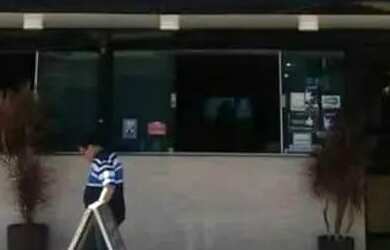 Imagem 2: Galpão em Avenida Capitão Aviador Walter Ribeiro - Cidade Jardim Cumbica...