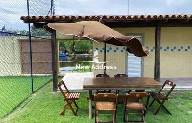 Imagem 10: Casa montada, com área gourmet, piscina e campo, à venda em Setiba - Guarapari