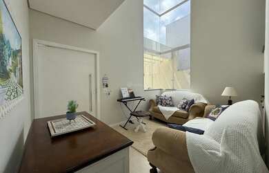 Imagem 3: SOBRADO DE ÓTIMO PADRÃO À VENDA NO RESID. SOLAR DA TOSCANA EM APUCARANA