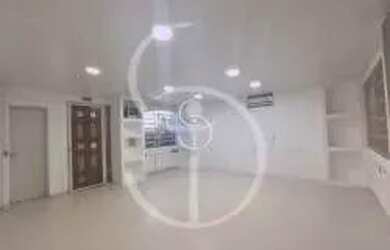 Imagem: O depósito possui 80m² de Área e está localizado em Centro