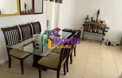 Imagem: O apartamento possui 3 Dormitórios, 1 Banheiro, 1 Vaga na garagem