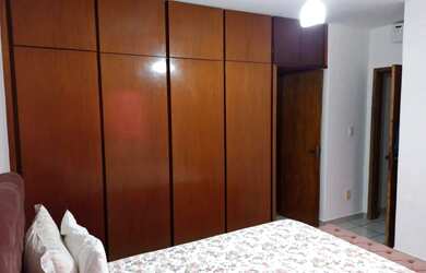 Imagem 10: Casa alto padrão. Piscina, Churrasqueira, VarandaeÁrea de serviço