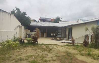 Imagem: A casa possui 1 Dormitório, 1 Banheiro, 50m² de Área e está