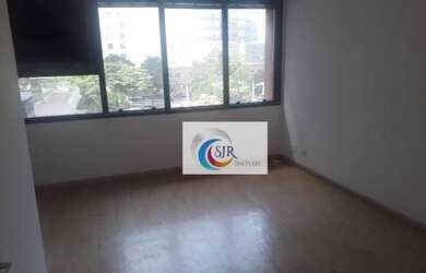 Imagem: O depósito possui 1 Vaga na garagem e 52m² de Área e está