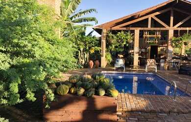 Imagem: A chácara possui 450m² de Área e está localizado em Santana