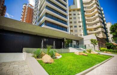 Imagem: O apartamento possui 3 Dormitórios, 5 Banheiros, 4 Vagas na