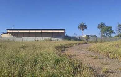 Imagem: O terreno possui 1419m² de Área e está localizado em Vale