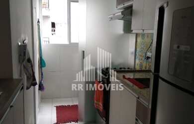 Imagem: O apartamento possui 2 Dormitórios, 1 Banheiro, 1 Vaga na garagem