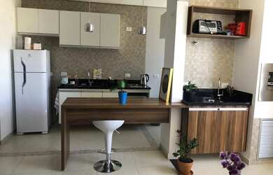 Imagem: O apartamento possui 1 Dormitório, 1 Banheiro, 1 Vaga na garagem