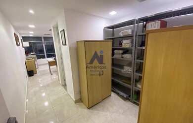 Imagem: O depósito possui 1 Vaga na garagem, 21m² de Área, Imóvel