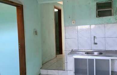 Imagem 2: Vendo casa 2/4, telhado, boa localização, oportunidade