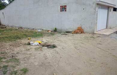 Imagem: O terreno possui 130m² de Área e está localizado em Matinhos