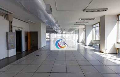 Imagem: O depósito possui 1140m² de Área e está localizado em Centro