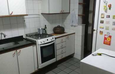 Imagem: O apartamento possui 3 Dormitórios, 2 Banheiros, 1 Vaga na