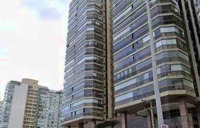 Imagem: O apartamento possui 4 Dormitórios, 4 Banheiros, 3 Vagas na