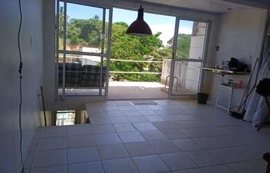 Imagem: O apartamento possui 2 Dormitórios, 2 Banheiros, 100m² de