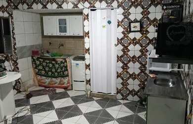 Imagem 2: Casa para alugar. Varanda, 1 Banheiroe1 Dormitório