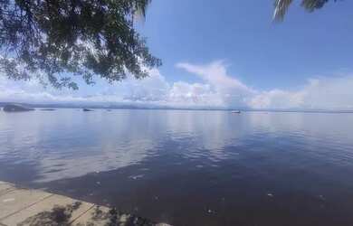 Imagem: A casa possui 2 Dormitórios, 3 Banheiros, 210m² de Área e