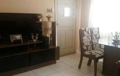 Imagem: A casa possui 2 Dormitórios, 1 Banheiro, 100m² de Área e