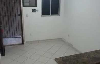 Imagem: A kitnet possui 1 Dormitório, 1 Banheiro e está localizado