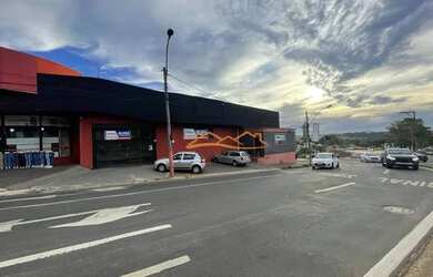 Imagem: O depósito possui 200m² de Área e está localizado em Paulista