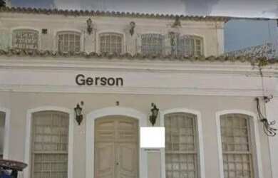 Imagem: A casa possui 5 Dormitórios, 1 Banheiro e 760m² de Área e