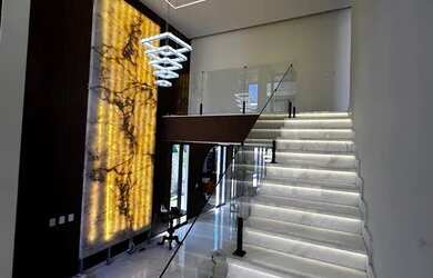 Imagem: A casa em condomínio possui 4 Dormitórios, 4 Banheiros, 4