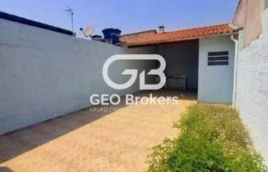 Imagem: A casa possui 2 Dormitórios, 2 Banheiros, 70m² de Área e