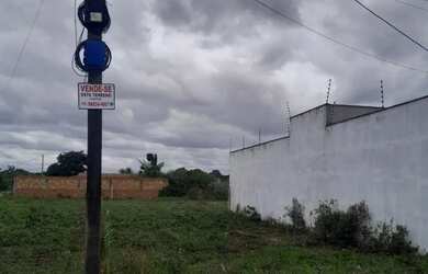 Imagem: O terreno possui 210m² de Área e está localizado em Asa