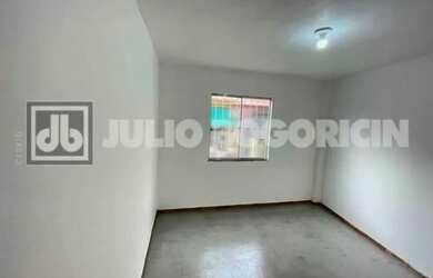 Imagem 13: MÉIER - RUA AQUIDABÃ - CASA DE VILA LINEAR EM ESTADO DE PRIMEIRA LOCAÇÃO...