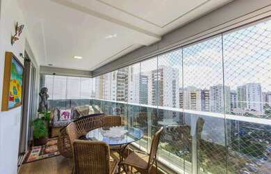 Imagem: O apartamento à venda possui 4 Dormitórios, 5 Banheiros, 3