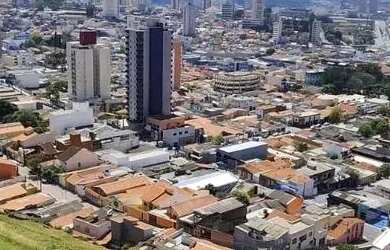 Imagem 8: Imóvel para venda possui 175 metros quadrados com 3 quartos em Anhangabaú...