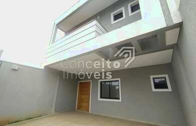 Imagem: A casa possui 3 Dormitórios, 3 Banheiros, 2 Vagas na garagem