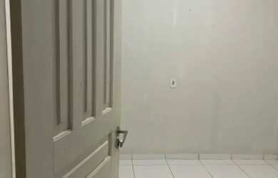 Imagem 4: Aluga-se Apartamento. 1 Banheiroe2 Dormitórios