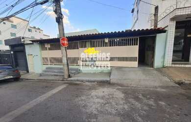 Imagem: A casa possui 3 Dormitórios, 2 Banheiros, 250m² de Área e